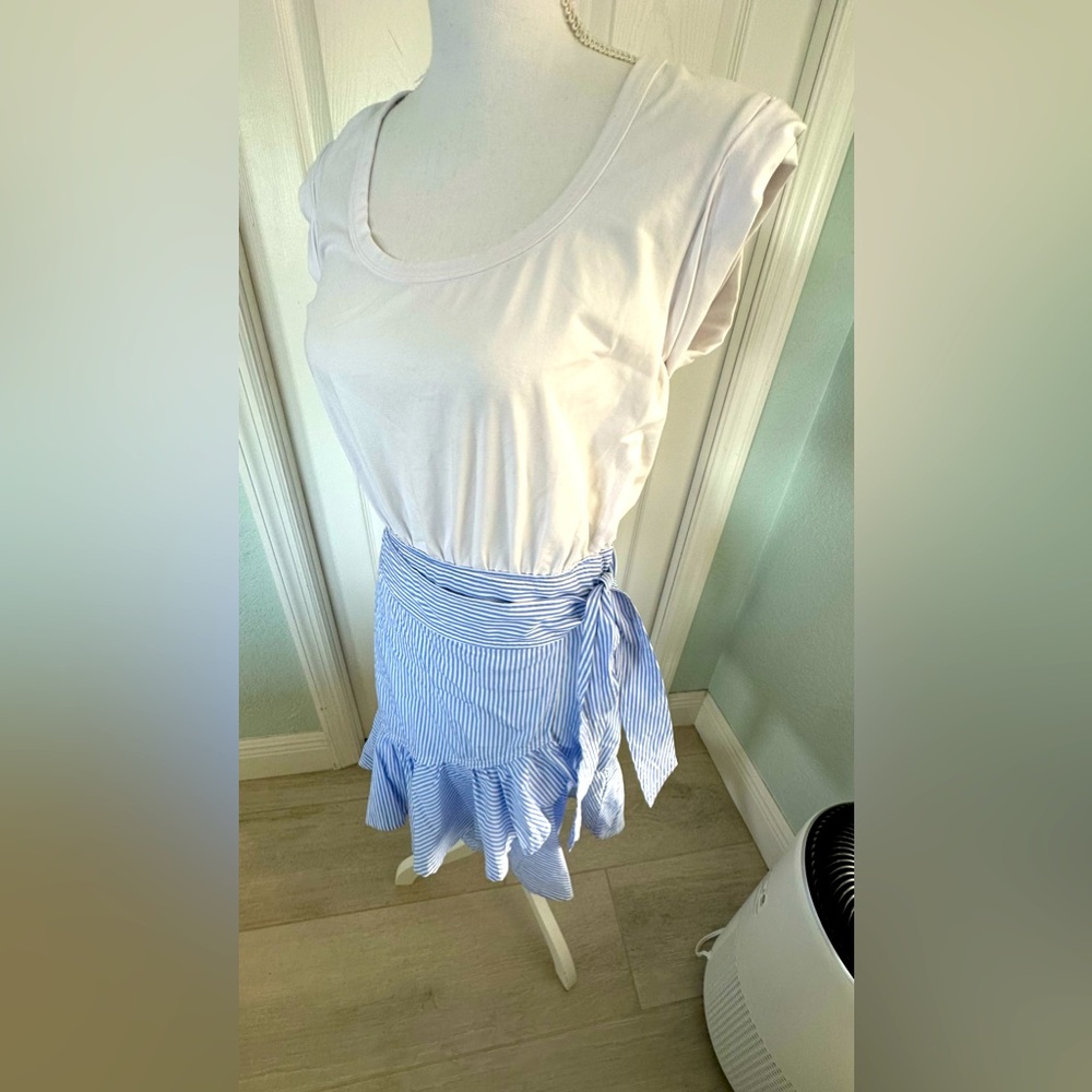 Veronica Beard Addyson Blue White Striped Wrap Ruffle Mini Dress Size Small